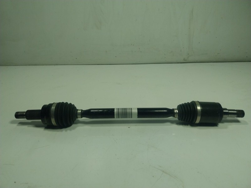 Recambio de transmision trasera izquierda para land rover range rover evoque referencia OEM IAM LR162687 K8D24K139 