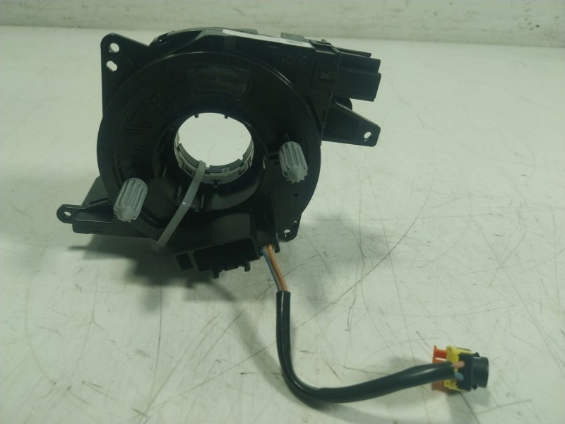 Recambio de anillo airbag para ford focus iii 1.0 ecoboost referencia OEM IAM 1881389 AND761002D 