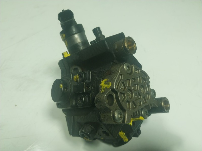 Recambio de bomba inyeccion para kia pro cee´d (jd) 1.6 crdi 128 referencia OEM IAM  0445010206 
