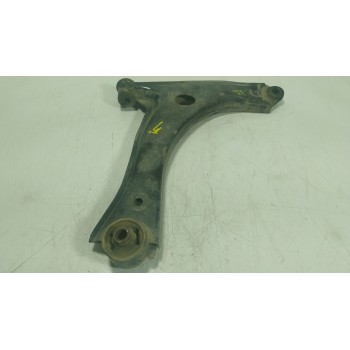 BRAZO SUSPENSION INFERIOR DELANTERO DERECHO 2598804 