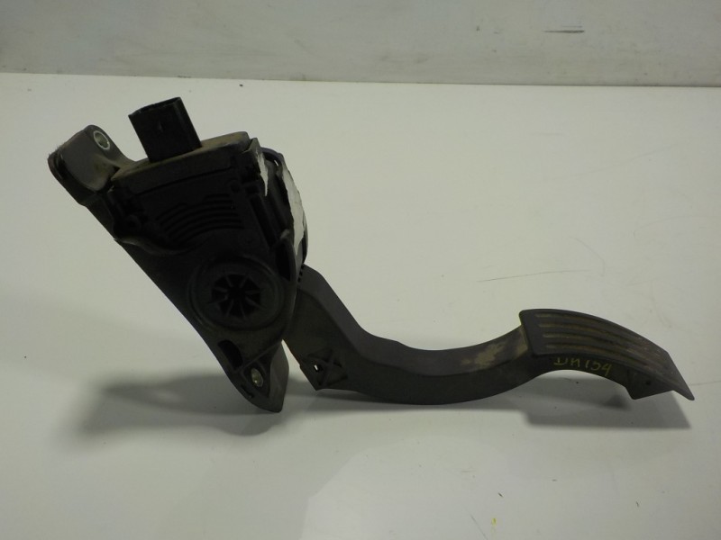 Recambio de potenciometro pedal para ford focus lim. (cb8) 1.0 ecoboost cat referencia OEM IAM 1710214 BV619F836AB 