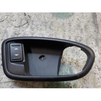 MANDO ELEVALUNAS TRASERO DERECHO 1428969 