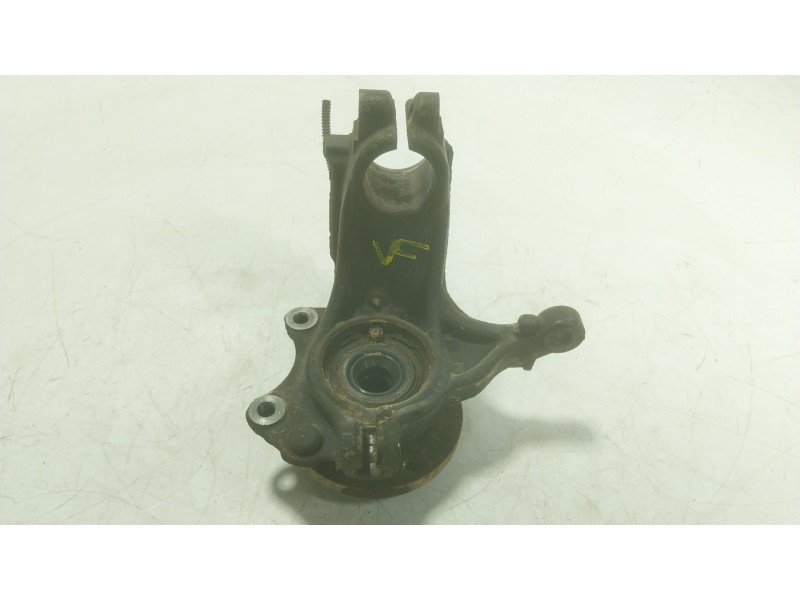 Recambio de mangueta delantera derecha para peugeot 208 i (ca_, cc_) 1.2 vti 82 referencia OEM IAM 1607557580  