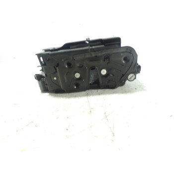 CERRADURA PUERTA TRASERA IZQUIERDA 5TA839015K 5TA839015K 