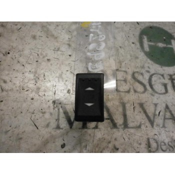 MANDO ELEVALUNAS TRASERO IZQUIERDO 