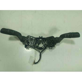 MANDO LUCES 8432902040 02D7017J910 8465202A50