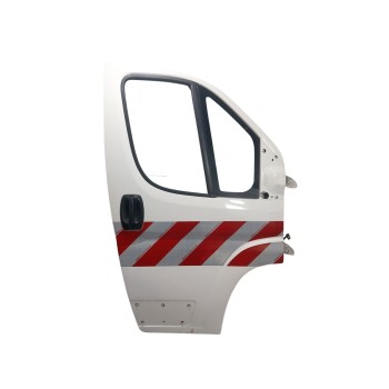 PUERTA DELANTERA DERECHA 9004EC 