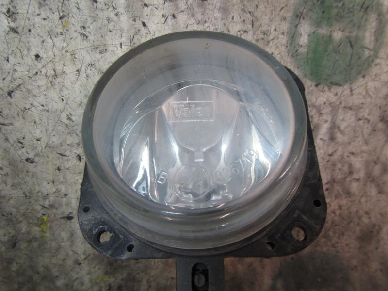 Recambio de faro antiniebla derecho para citroën xsara picasso 2.0 hdi vivace referencia OEM IAM   