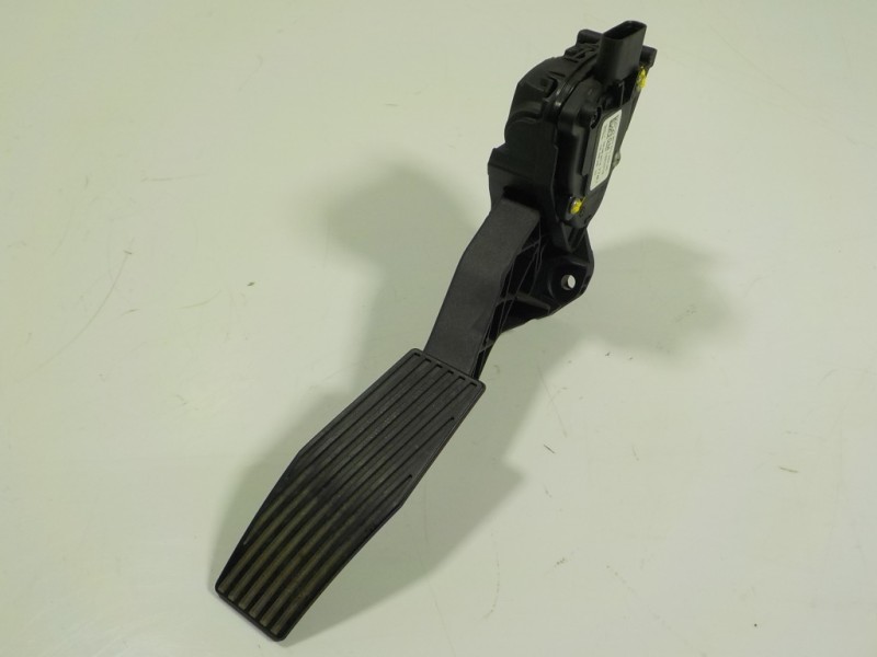 Recambio de potenciometro pedal para opel astra k lim. 5türig 1.6 cdti dpf referencia OEM IAM 13373776 13373776 