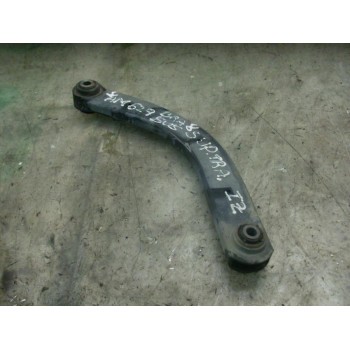 BRAZO SUSPENSION SUPERIOR TRASERO DERECHO 