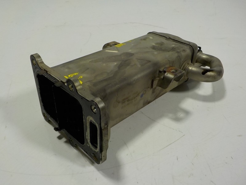 Recambio de enfriador egr para skoda rapid 1.6 tdi dpf referencia OEM IAM 03L131512CE 03L131512CE 
