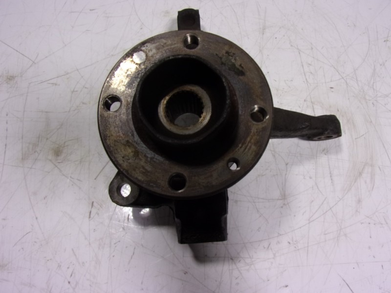 Recambio de mangueta delantera izquierda para renault kangoo 1.5 dci diesel fap referencia OEM IAM 8200755584  8200778636