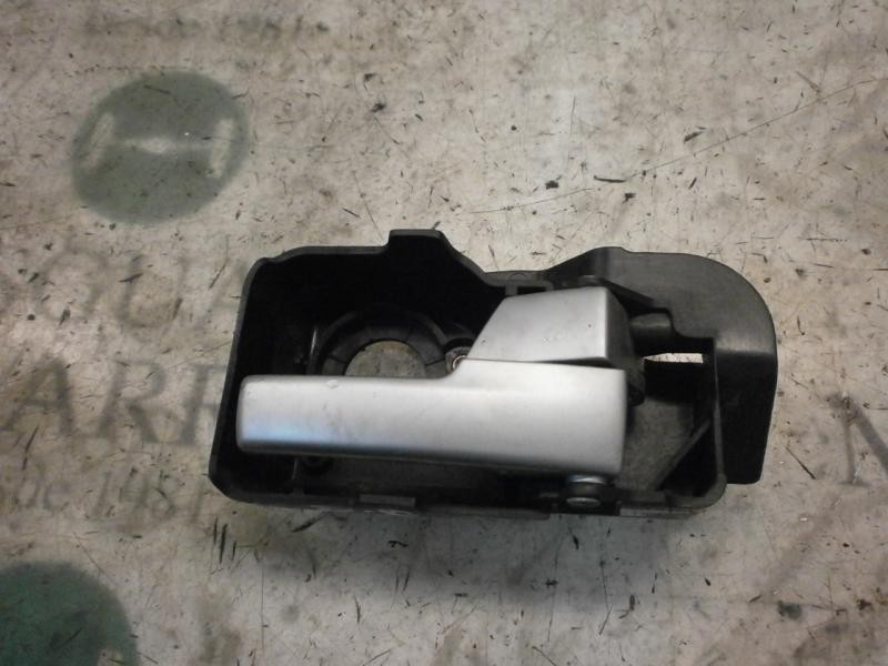 Recambio de maneta interior delantera derecha para ford mondeo berlina (ge) ghia referencia OEM IAM   