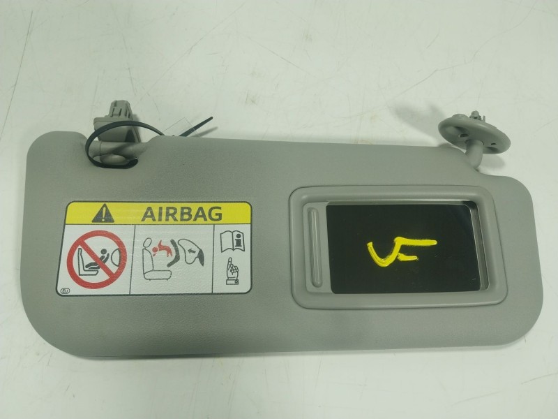 Recambio de parasol derecho para toyota yaris (_p21_, _pa1_, _ph1_) 1.5 (mxpa11) referencia OEM IAM 74310K0090B0  