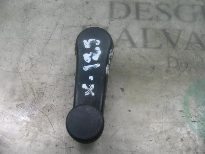 Recambio de maneta elevalunas trasera izquierda para volkswagen vento (1h2) cl referencia OEM IAM   