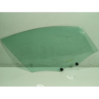 CRISTAL PUERTA DELANTERO DERECHO 