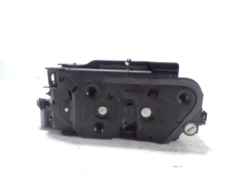 Recambio de cerradura puerta trasera izquierda para audi a1 sportback (gba) 1.0 tfsi referencia OEM IAM 5TA839015K 5TA839015K 