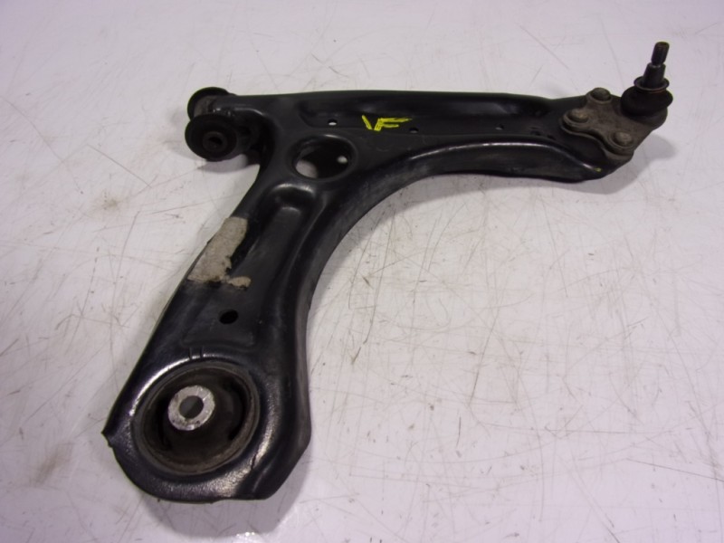 Recambio de brazo suspension inferior delantero derecho para audi a1 (8xk) 1.0 tfsi referencia OEM IAM 6R0407152F  