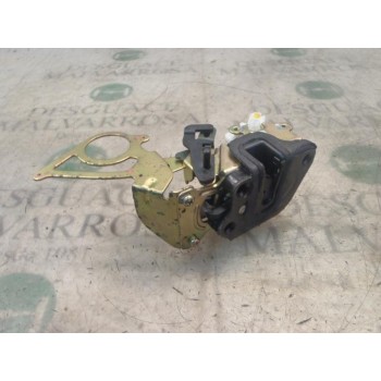 CERRADURA PUERTA TRASERA DERECHA 814203F000 