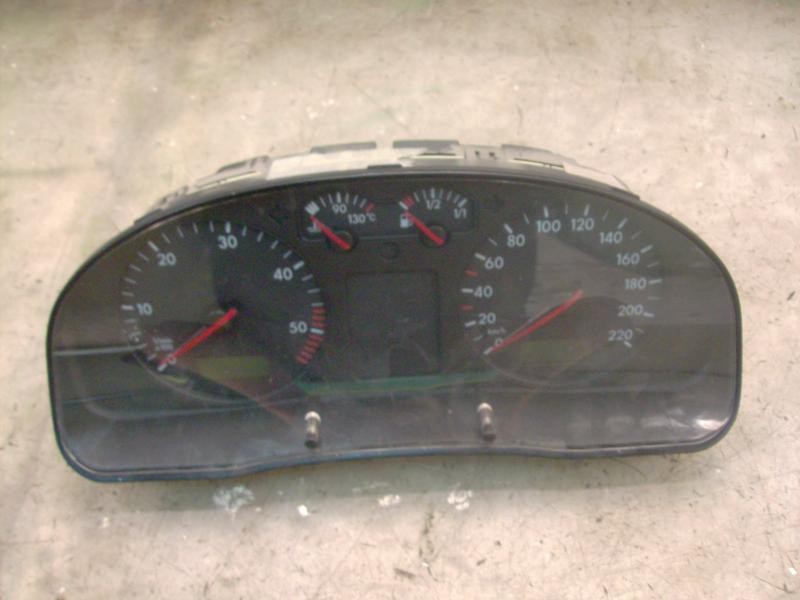 Recambio de cuadro instrumentos para volkswagen passat berlina (3b2) 1.9 tdi referencia OEM IAM  3B1919880C 