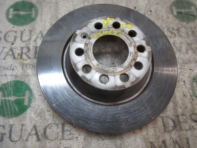 Recambio de disco freno trasero para volkswagen passat variant (365) 2.0 tdi referencia OEM IAM 5Q0615601G  