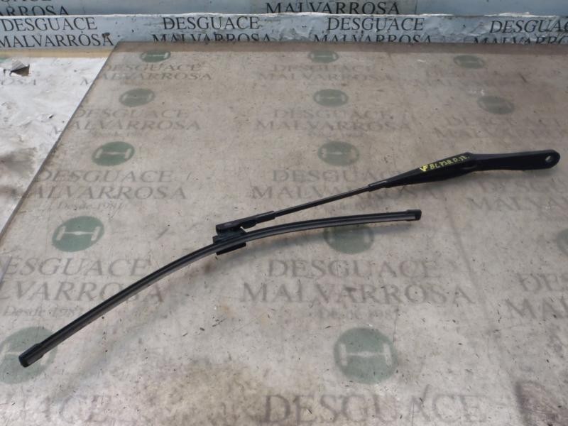 Recambio de brazo limpia delantero izquierdo para opel astra h berlina enjoy referencia OEM IAM   