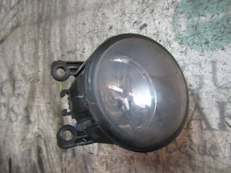 Recambio de faro antiniebla derecho para renault scenic ii 1.5 dci diesel referencia OEM IAM   