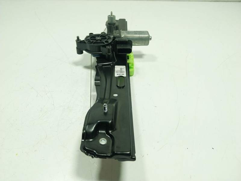 Recambio de elevalunas trasero derecho para bmw x1 (f48) sdrive 18 d referencia OEM IAM 51357490200 746349203 