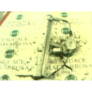 ELEVALUNAS DELANTERO DERECHO 