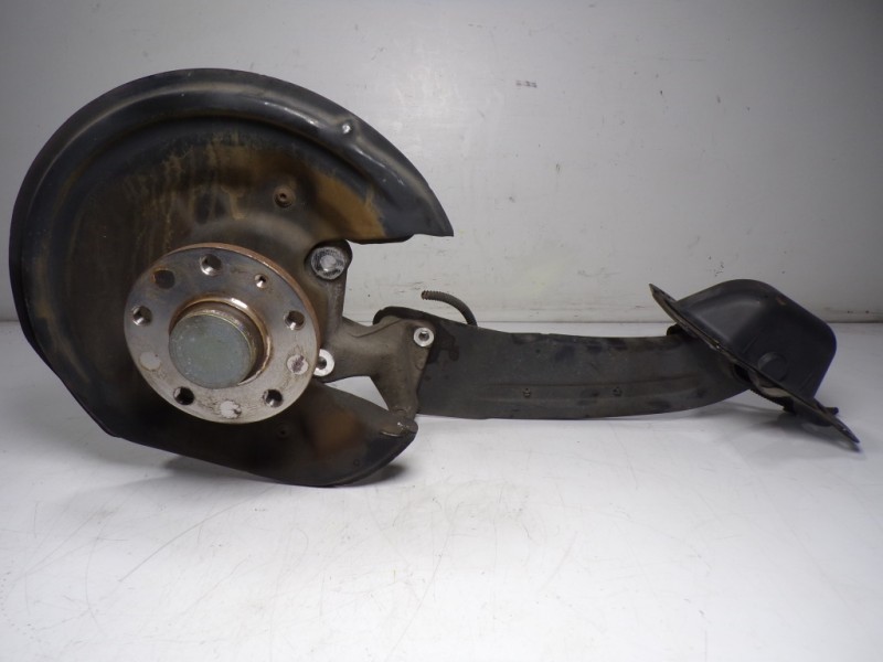 Recambio de mangueta trasera derecha para volkswagen tiguan (5n1) 2.0 tdi referencia OEM IAM 3C0505434K  