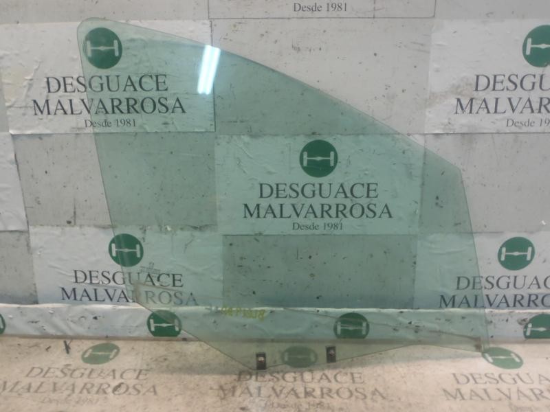 Recambio de cristal puerta delantero derecho para peugeot 308 confort referencia OEM IAM 9202K5  