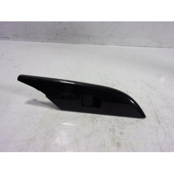 MANDO ELEVALUNAS TRASERO DERECHO 848100D300 742710K390 