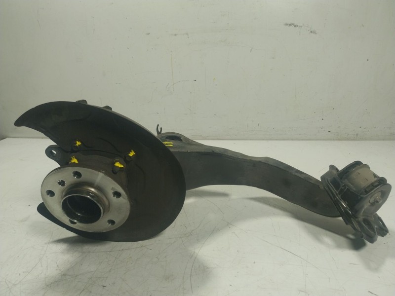 Recambio de mangueta trasera derecha para bmw x1 (f48) sdrive 18 d referencia OEM IAM 33308842880  