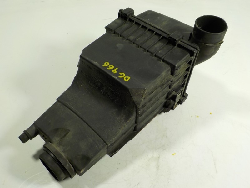 Recambio de filtro aire para peugeot 206 cc 2.0 16v cat referencia OEM IAM   