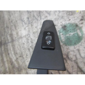 MANDO ELEVALUNAS TRASERO IZQUIERDO A22082133797C45 A2208213379 Q03A03383