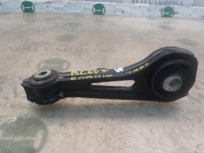 Recambio de soporte cambio para renault twingo authentique referencia OEM IAM   