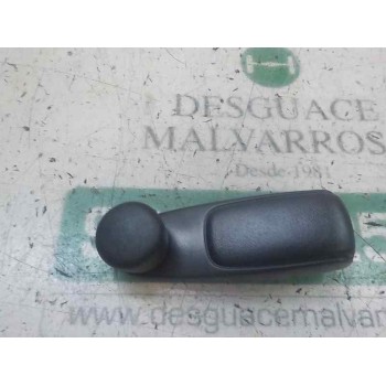 MANETA ELEVALUNAS TRASERA IZQUIERDA 9240H7 