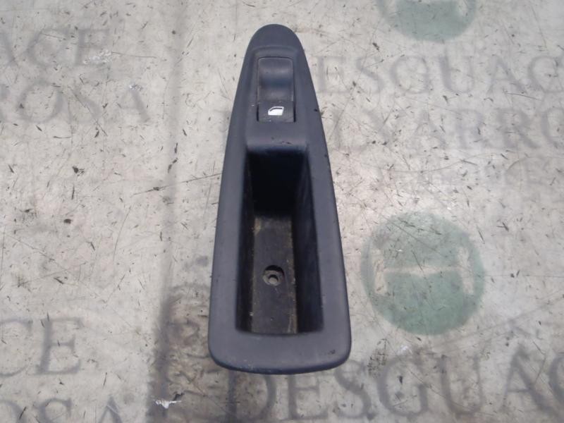 Recambio de mando elevalunas trasero izquierdo para citroën c4 berlina exclusive referencia OEM IAM   