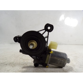MOTOR ELEVALUNAS DELANTERO IZQUIERDO 5Q0959802B 5Q0959802 
