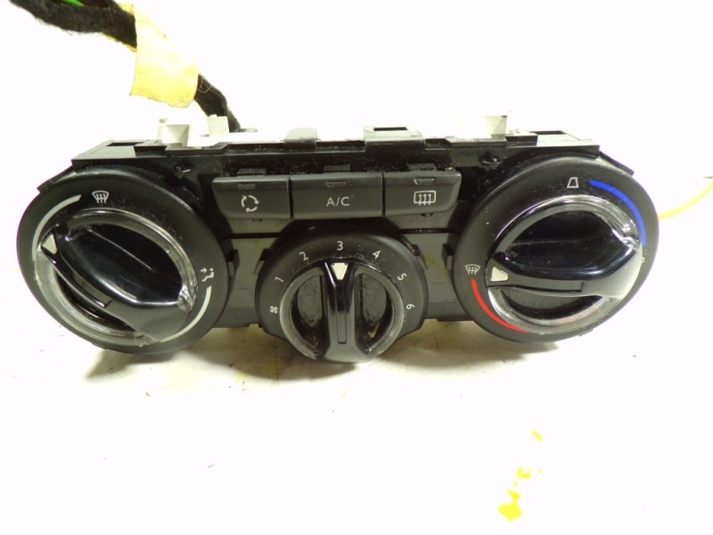 Recambio de mando calefaccion / aire acondicionado para peugeot 208 1.6 blue-hdi fap referencia OEM IAM 9672248380 9819611577 T7