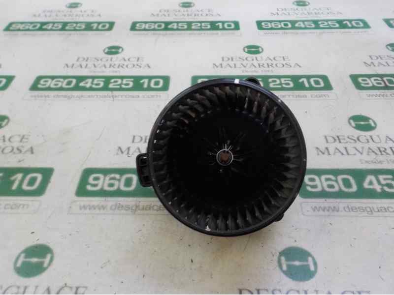 Recambio de motor calefaccion para hyundai i40 cw 1.7 crdi cat referencia OEM IAM 971263Z000 B308830510 B308830510