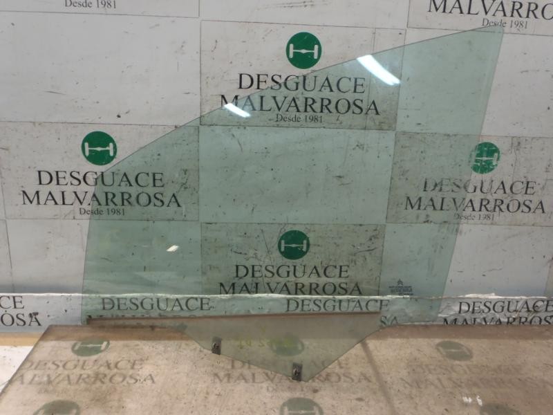Recambio de cristal puerta delantero izquierdo para citroën c4 berlina exclusive referencia OEM IAM   