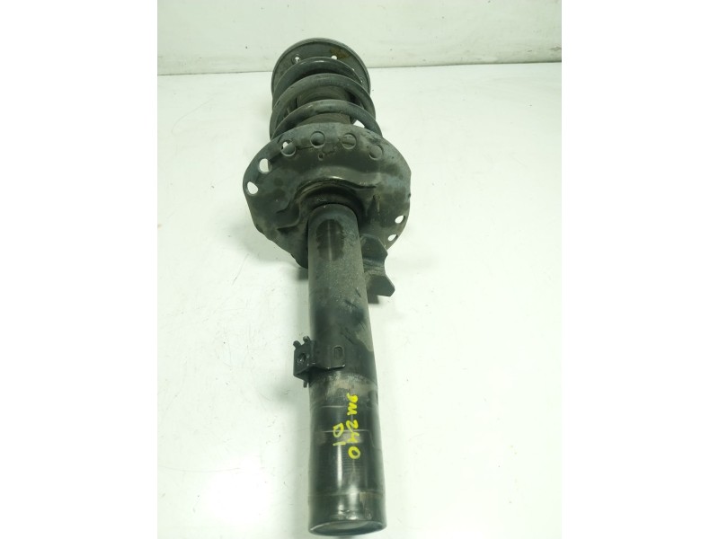 Recambio de amortiguador delantero izquierdo para jaguar e-pace 2.0 diesel cat referencia OEM IAM J9C13909 J9C318K001AF 
