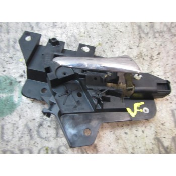 MANETA INTERIOR TRASERA DERECHA A2207660424 