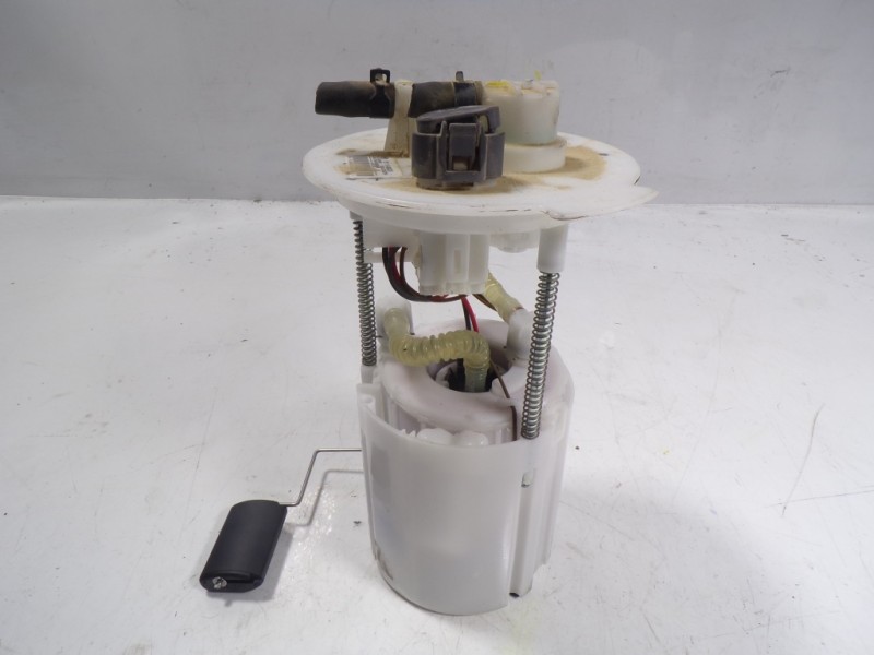 Recambio de aforador para hyundai i10 1.0 cat referencia OEM IAM 31110B9000 31110B9000 