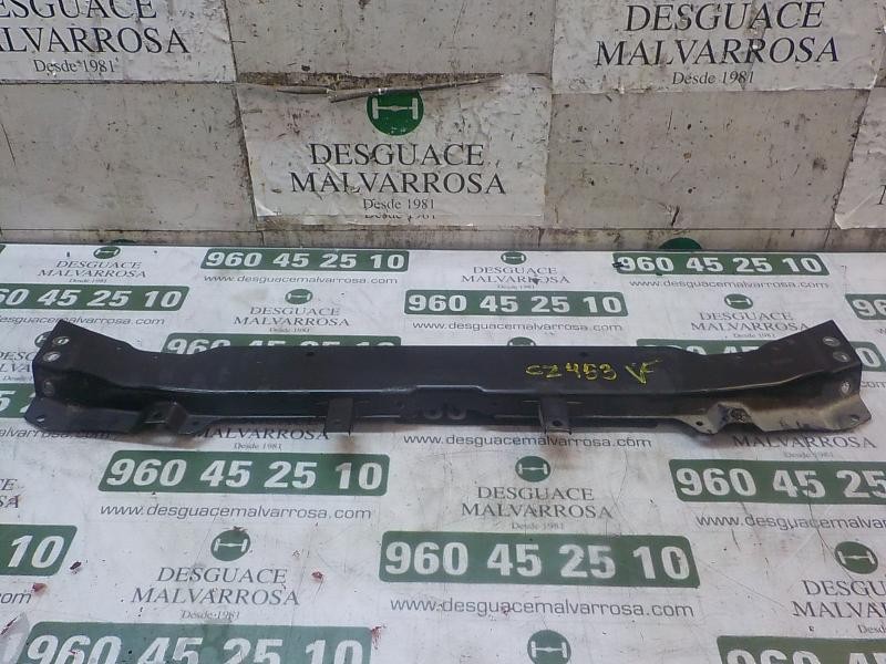 Recambio de travesaño superior para ssangyong kyron 200 xdi limited referencia OEM IAM   