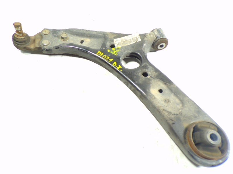 Recambio de brazo suspension inferior delantero izquierdo para kia cee´´d 1.4 crdi cat referencia OEM IAM 54500A2600  