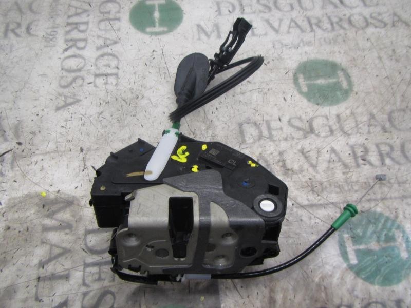 Recambio de cerradura puerta trasera derecha para ford fiesta (ccn) trend referencia OEM IAM 2053473  