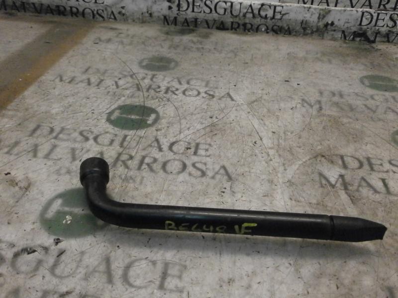 Recambio de llave rueda para ford fiesta (cbk) ghia referencia OEM IAM   