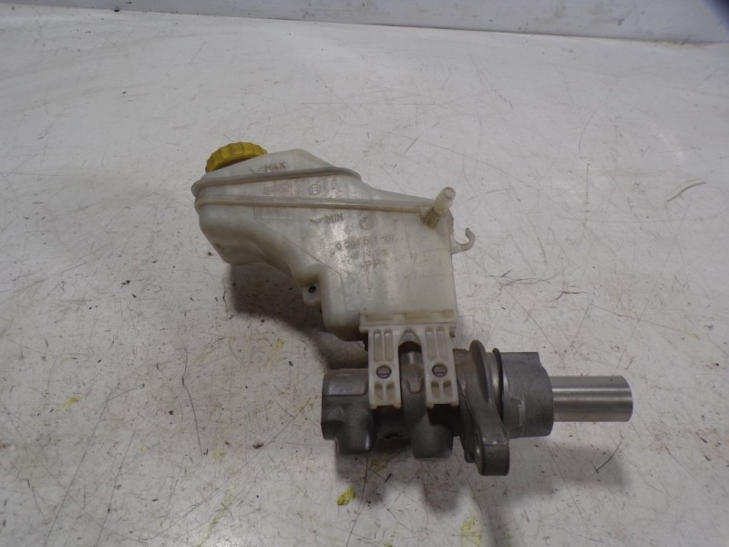 Recambio de bomba freno para fiat doblo ii (152) 1.3 16v jtd cat referencia OEM IAM 77365231  